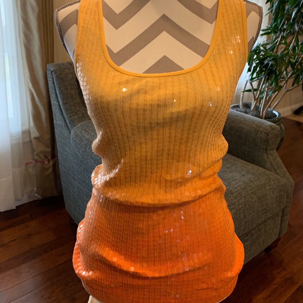 Express ombré sequenced tank top size medium